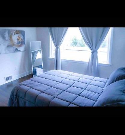 Lovely 1-Bedroom Rental Unit With Free Parking 워싱턴 외부 사진